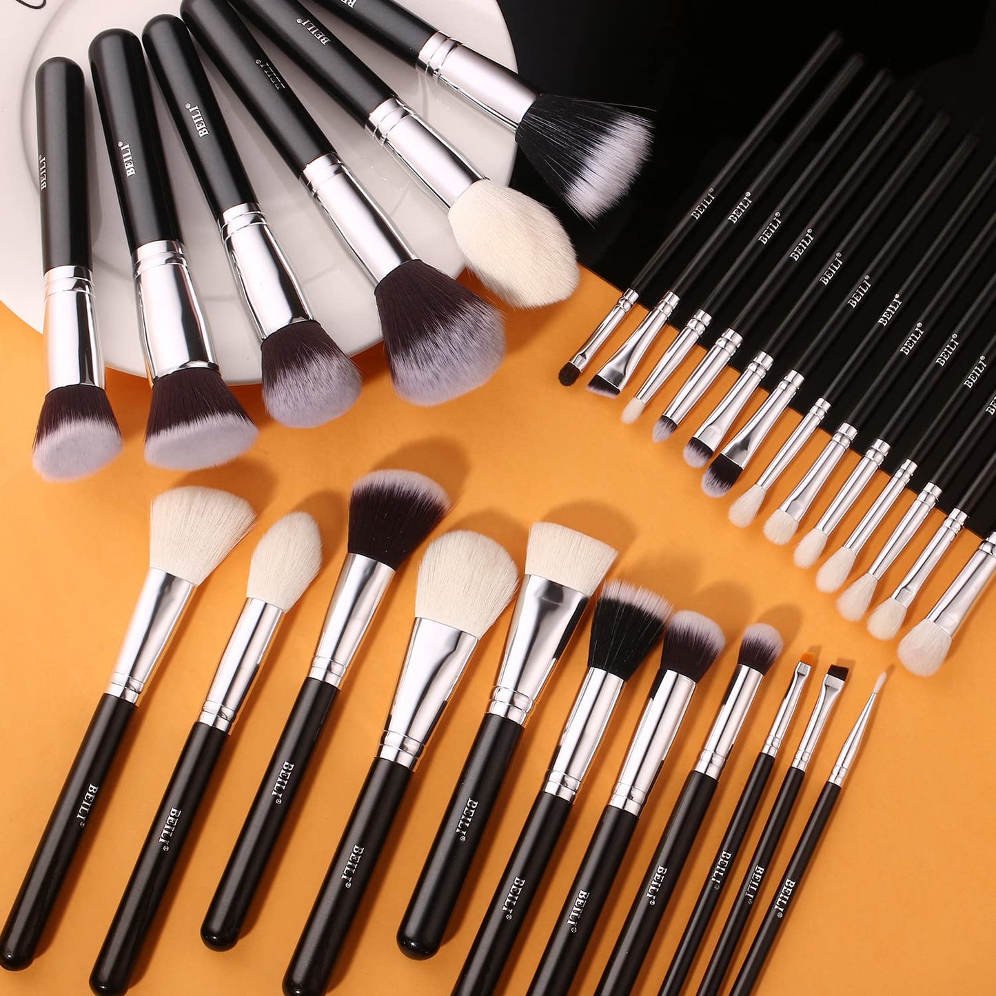 Makeup Brushes 30Pcs Professional Makeup Brush Set Premium Synthetic Kabuki Foundation Blending Brush Face Powder Blush Concealers Eye Shadows Make up Brush Set (Black)